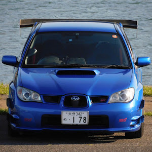 インプレッサ WRX STI