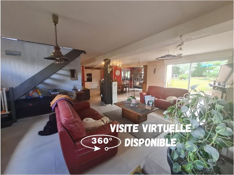 Vente maison 8 pièces 248 m² à Guipry (35480), 374 850 €