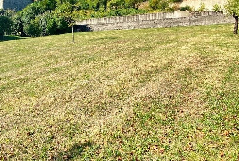  Vente Terrain à bâtir - 900m² à Lalevade-d'Ardèche (07380) 