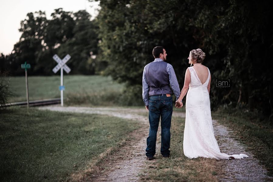 Fotografo di matrimoni Alex Mitro (alexmitro). Foto del 8 settembre 2019