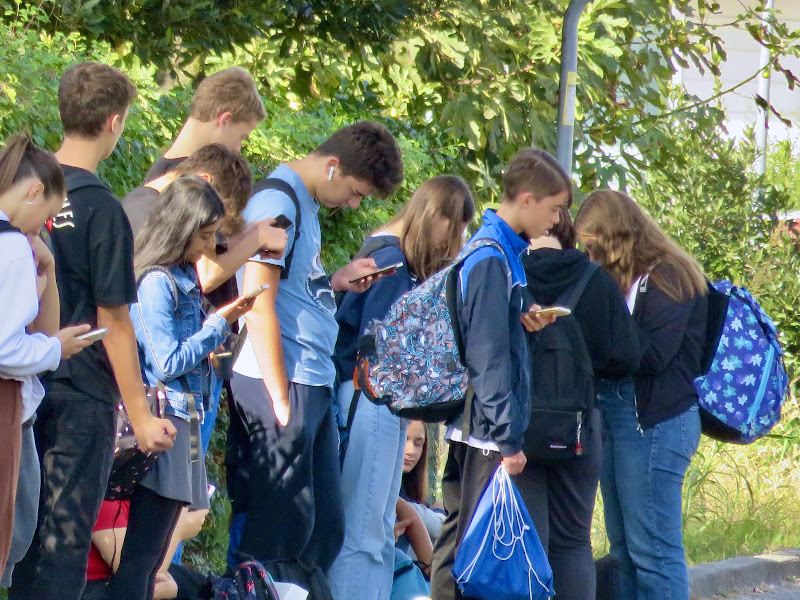 uscita da scuola..... di mariellaturlon