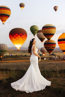 Fotógrafo de casamento Rahle Rabia (rhlrbphoto). Foto de 13 de março 2023