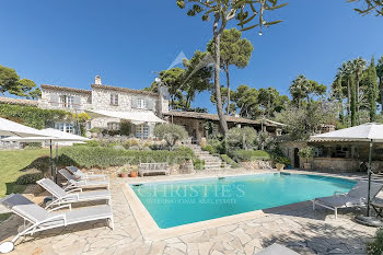 villa à Antibes (06)