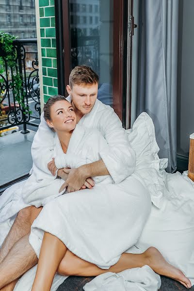 Wedding photographer Vitaliy Ushakov (ushakovitalii). Photo of 15 March 2022