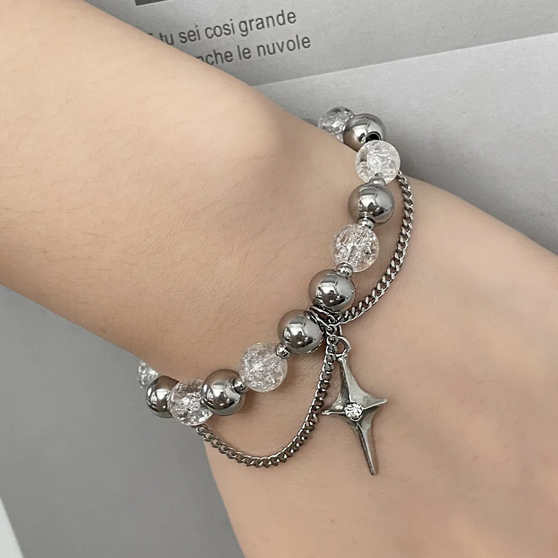 Pulseira Feminina de Miçangas Gelo e Ponto Cruz Asterism, charme artesanal e design exclusivo, acessório perfeito.