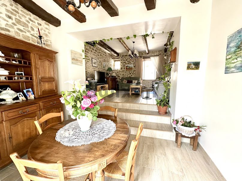 Vente maison 5 pièces 140 m² à Uzès (30700), 349 000 €