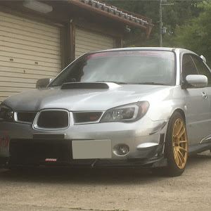 インプレッサ WRX STI