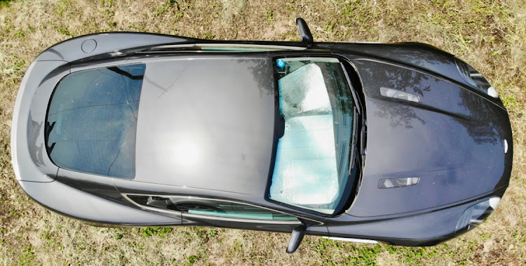 DB9 クーペのこうさんが投稿したカスタム事例の投稿画像1枚目