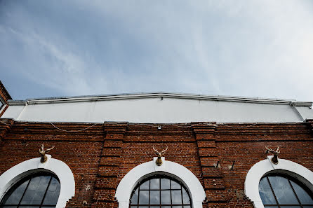 Hääkuvaaja Denis Isaev (styleweddphoto). Kuva otettu 13. marraskuuta 2019