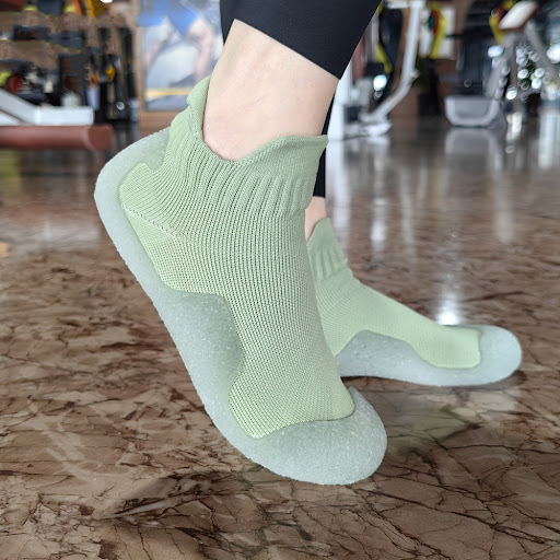Title 3, Multifunctional Jumping Shoes Abrasion Resistan...