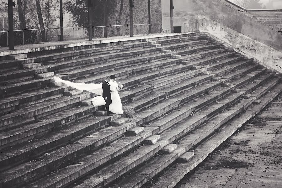 Fotografo di matrimoni Irina Dascalu (irinadascalu). Foto del 28 gennaio 2016