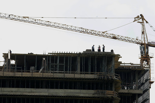  Rekordan broj zahteva za građevinske dozvole u Srbiji u 2025, usporeno izdavanje