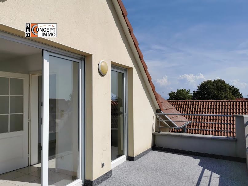 Location  appartement 3 pièces 70.09 m² à Weitbruch (67500), 840 €