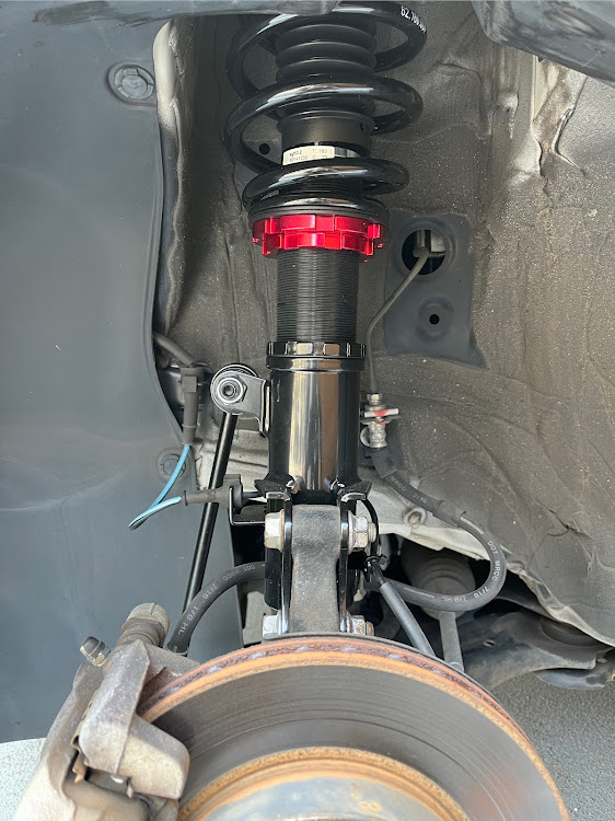 イグニスのイグニス・DIY・車高調整・ホイール交換・NKB CUPに関するカスタム事例の投稿画像2枚目