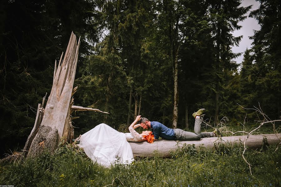 Hääkuvaaja Corina Hedrea (corinahedrea). Kuva otettu 3. toukokuuta 2019