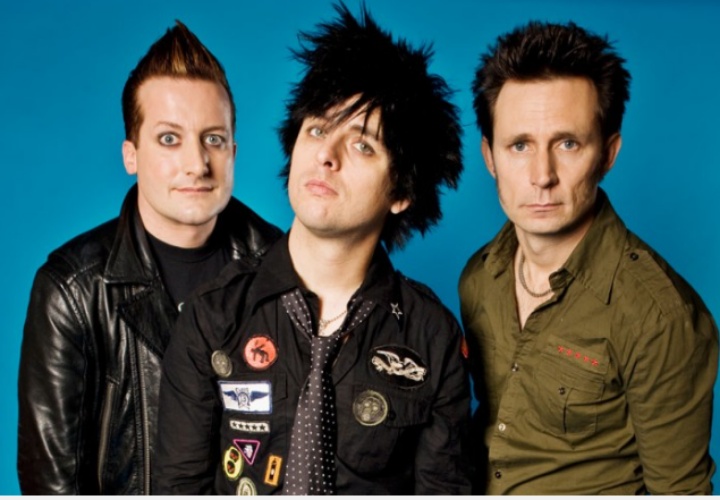 Y  さんが投稿したグリーン・デイ・ドライブのお供・ドライブには音楽がつきものよね！に関するカスタム事例の投稿画像1枚目