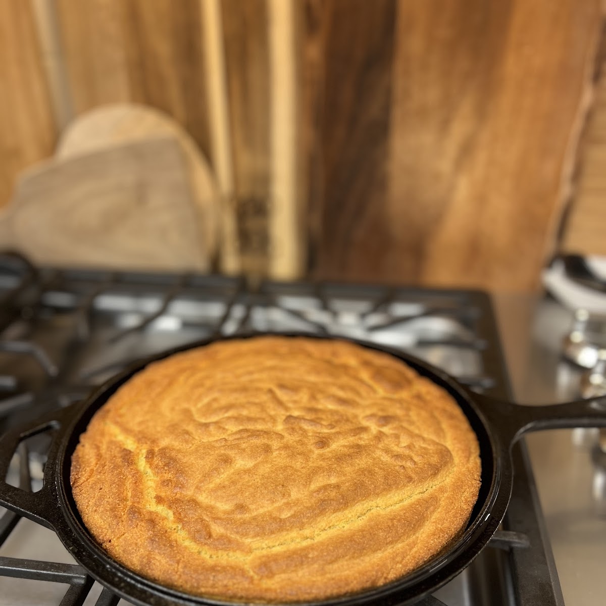 Southern Cornbread Recipe - Baked by an Introvert