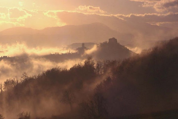 CASTELLO DI ROSSENA di Fabrizio Franceschi