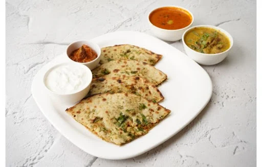 Aloo Gobi Paratha Thali