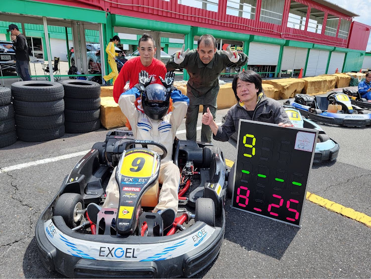 86のGRガレージ京都伏見レンタルカートカップ・琵琶湖スポーツランドに関するカスタム事例の投稿画像1枚目