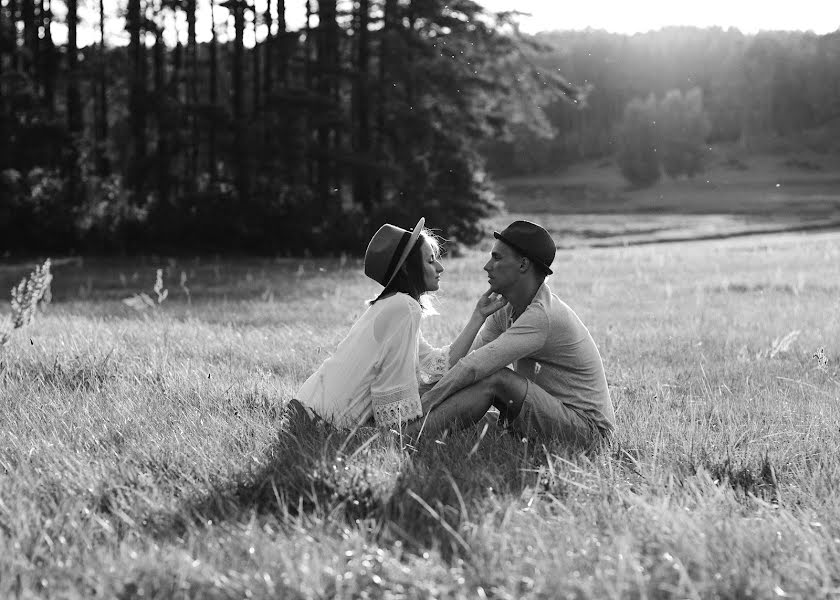 Photographe de mariage Yuliya Ostapko (yuliyaostapko). Photo du 28 novembre 2015