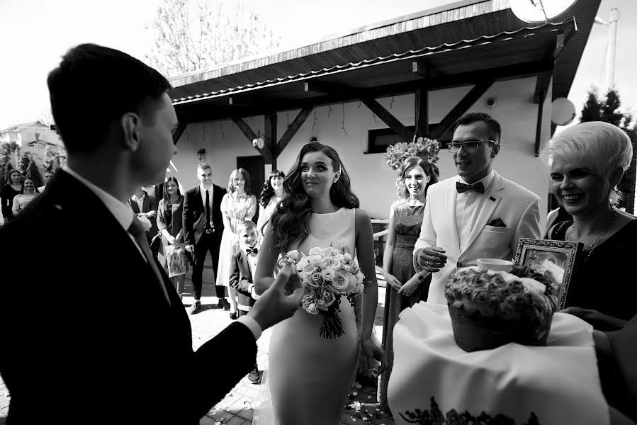 Wedding photographer Galickiy Dmitriy (galik). Photo of 18 June 2019