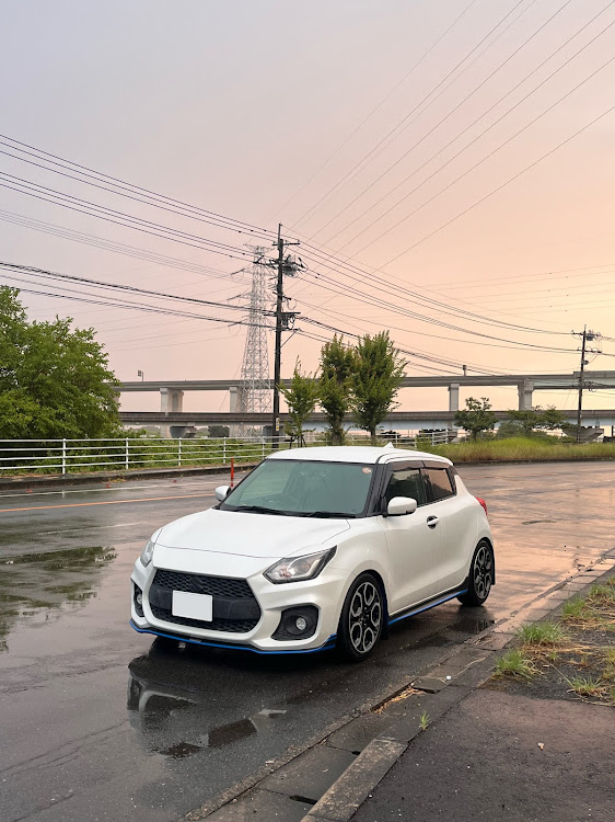 スイフトスポーツのいつもいいねありがとうございます！・熱中症に注意・オフ会・おおいたスイフトに関するカスタム事例の投稿画像1枚目
