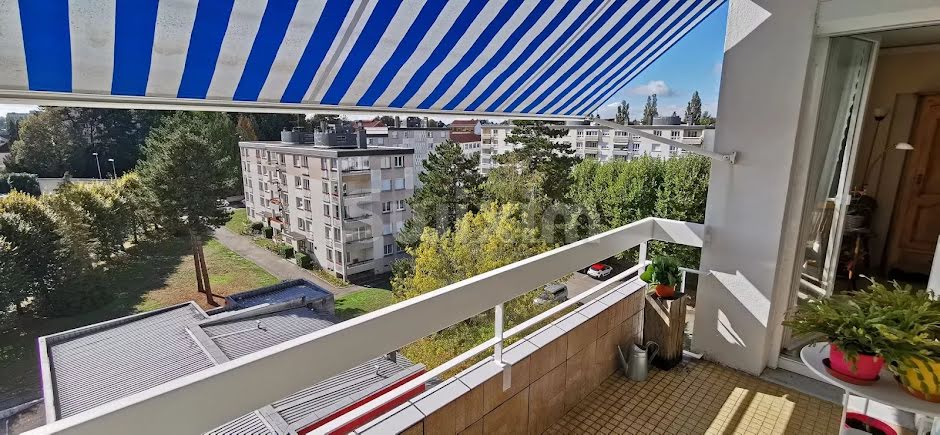 Vente appartement 4 pièces 76.87 m² à Dole (39100), 129 000 €