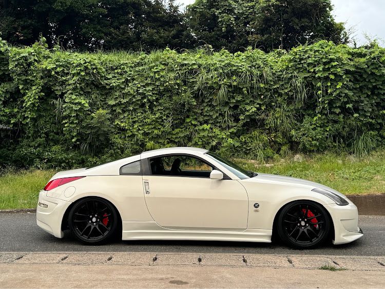 フェアレディZのFAIRLADYZ・BellusMare・Z33に関するカスタム事例の投稿画像3枚目