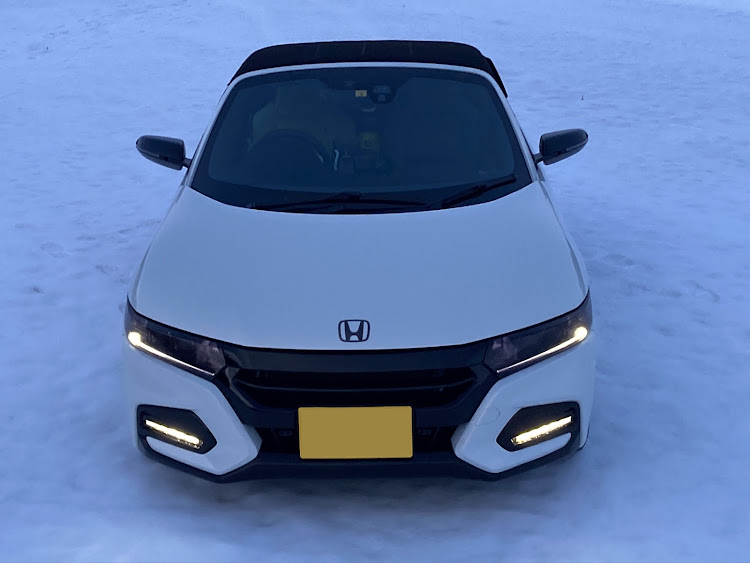 S660のセンターテール全灯化・ヘッドライトスモークフィルム・車検大丈夫かな？・D27A・DIY補修に関するカスタム事例の投稿画像8枚目