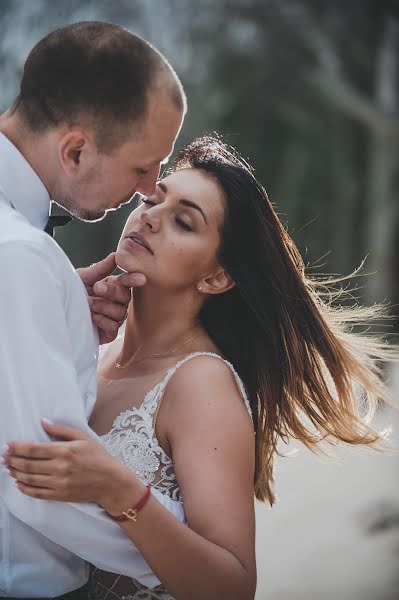 婚礼摄影师Wojciech Monkielewicz（twojslubmarzen）。2018 10月16日的照片