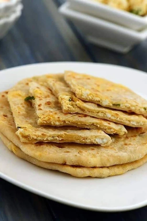 Paneer Pyaaz Paratha