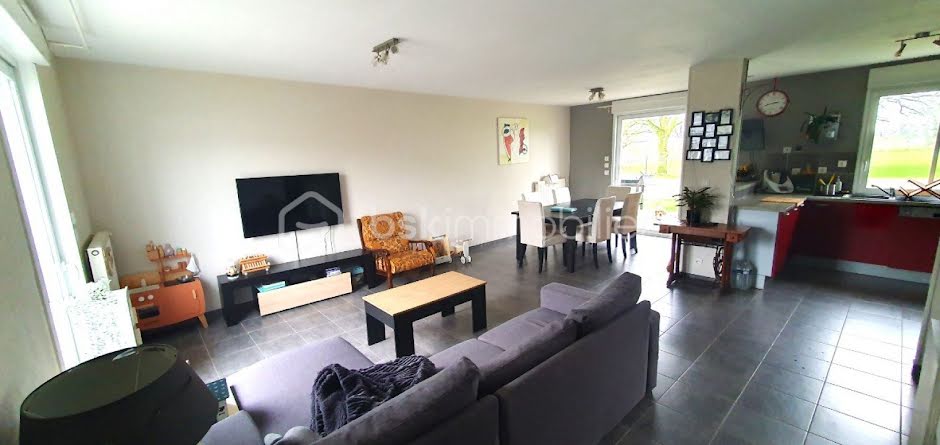 Vente maison 6 pièces 106 m² à La Baconnière (53240), 179 000 €