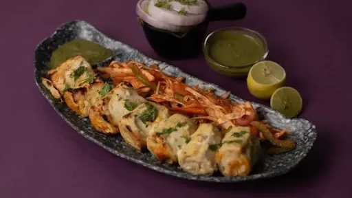 Paneer Makhmali Roll [8 Pieces]