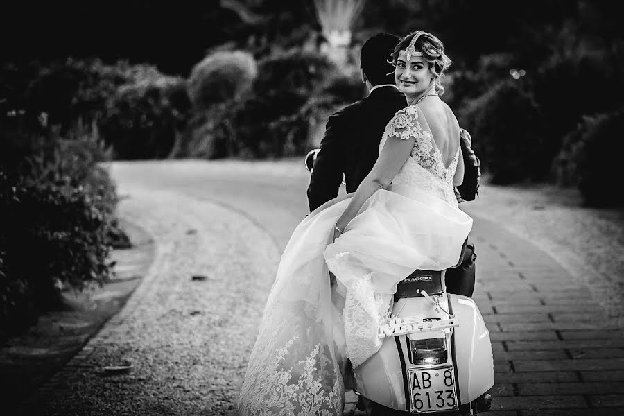 Wedding photographer Cristiano Ostinelli (ostinelli). Photo of 28 August 2016