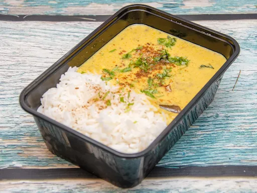 Punjabi Kadhi Pakora Chawal