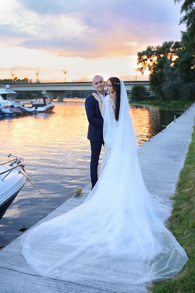 Fotógrafo de bodas Aleksandra Dyadenko (dyadenko). Foto del 22 de julio 2020