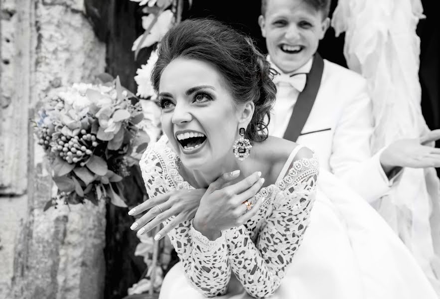 Wedding photographer Taras Sinkalskiy (90210). Photo of 9 September 2018