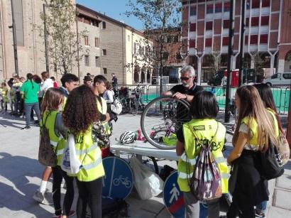 C:\Users\client9\Documents\Foto\2018.19\Bici piazza Libertà settembre 2018\IMG_20180929_100334.jpg