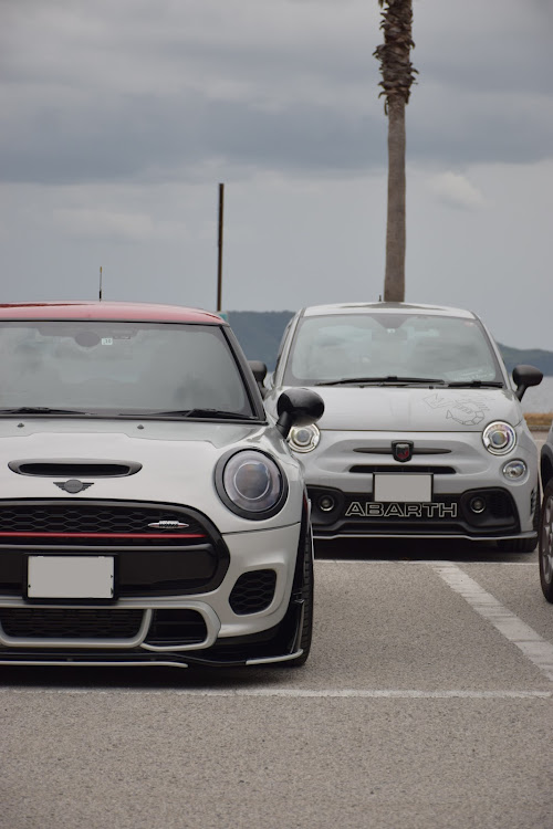 ミニのR56 MINI ONE・LINK広島・Club ABARTH 〜start it again〜・MINIとイタ車合同ツーリング・ドアバイザー無し派に関するカスタム事例の投稿画像13枚目