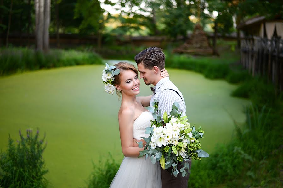 Wedding photographer Olga Melikhova (olgamelikhova). Photo of 14 May 2017