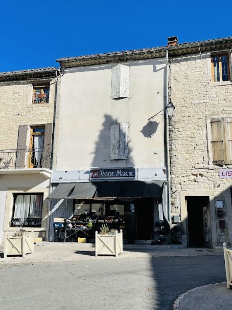 Vente maison 4 pièces 93 m² à Barjac (30430), 111 000 €