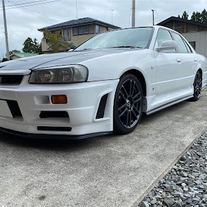 スカイライン ENR34