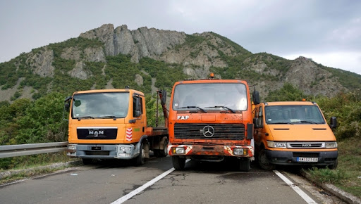 Oko 700 kamiona čeka na ulazak na Kosovo