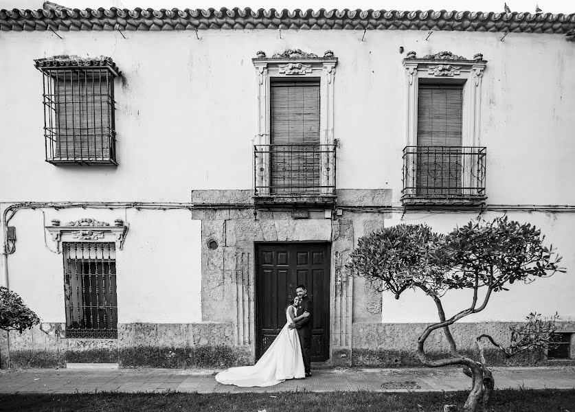 結婚式の写真家Enrique Pulgarín Ramos (enrique)。5月6日の写真