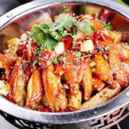 A4. Sichuan Pepper Chicken Wings 香锅鸡中翅