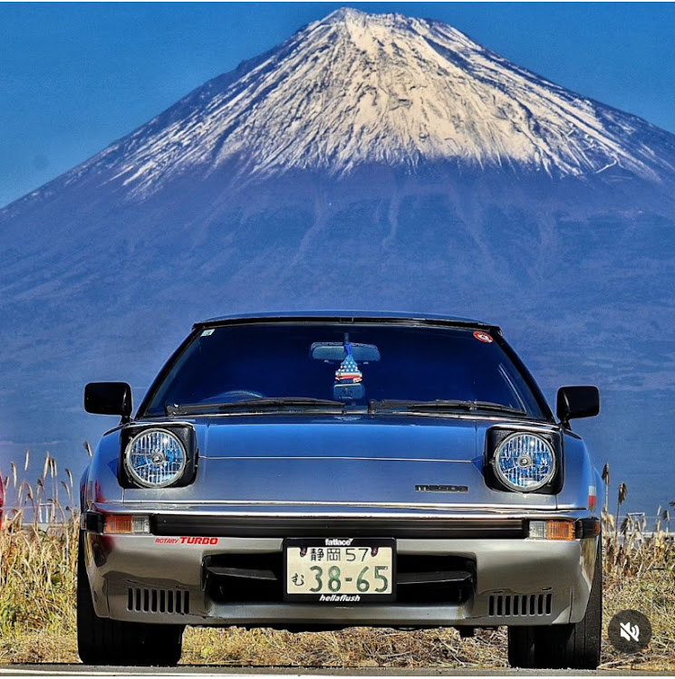 サバンナRX-7のサバンナRX7・sa22cturbo・富士山と愛車・富士山とコラボ・SAVANNA RX-7に関するカスタム事例の投稿画像1枚目
