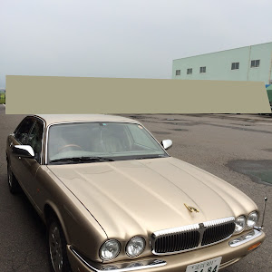 XJ J13KB