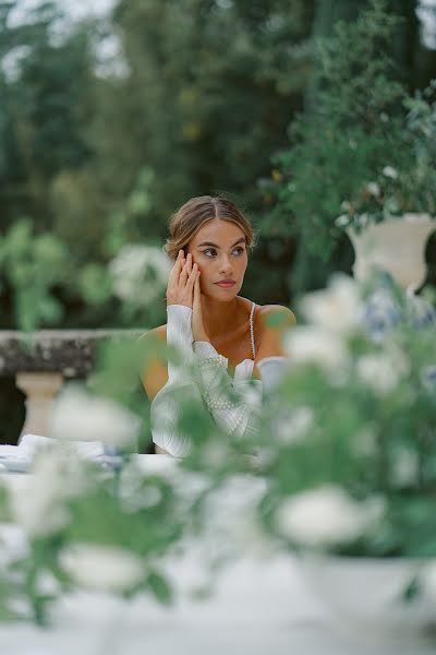 Wedding photographer Anastasia Komarova (komarovanastya). Photo of 5 December 2023