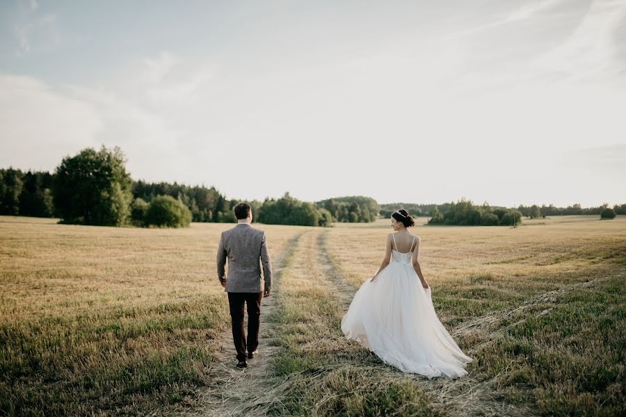 Fotógrafo de casamento Svetlana Yaroshuk (mopsik007). Foto de 22 de outubro 2019